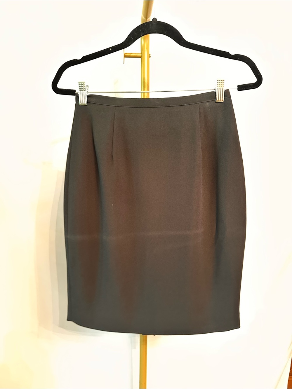 Women's Black Pencil Skirt - Sleek Office Staple